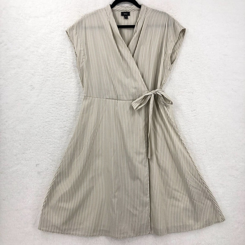 Mossimo Womens M Tan White Stripe Wrap Dress Surplice Tie Front Lined Cap Sleeve